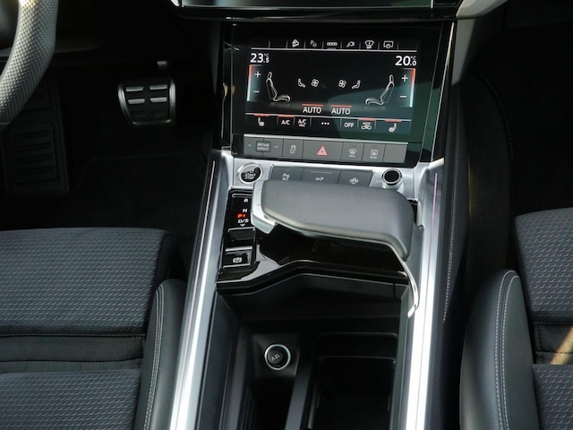 Audi Q8 e-tron 55 Quattro S-Line