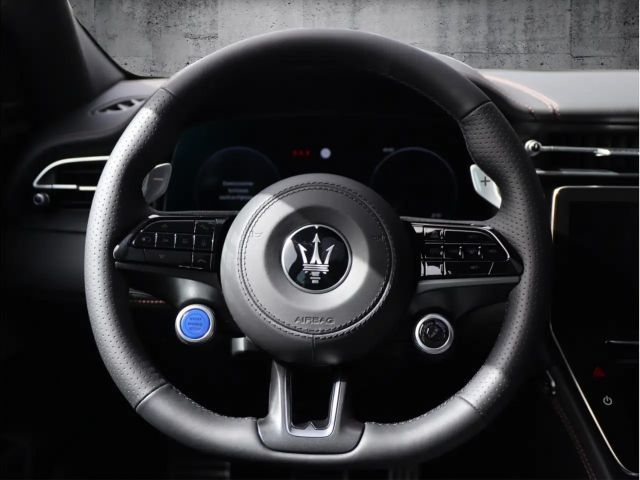 Maserati Grecale Folgore