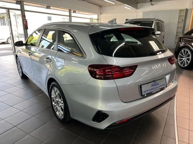 Kia Ceed CRDi SportWagon Vision