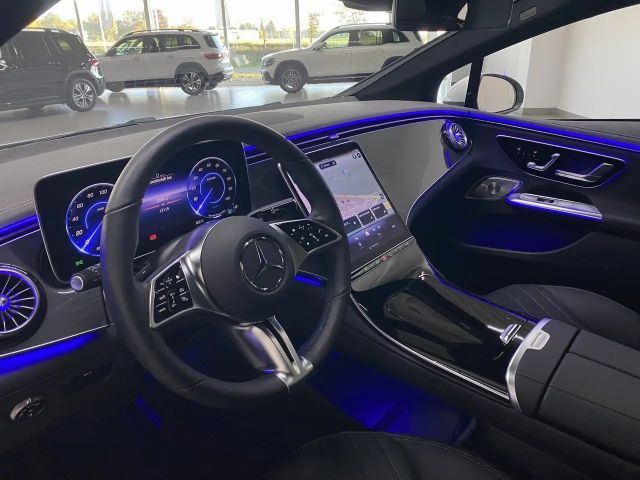 Mercedes-Benz EQE 300 Sedan