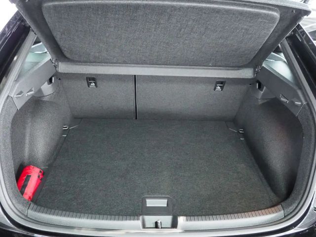 Volkswagen Taigo 1.5 TSI DSG IQ.Drive R-Line