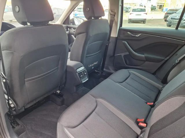 Skoda Kamiq 1.0 TSI Tour