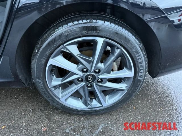 Hyundai i30 Hybrid T-GDi