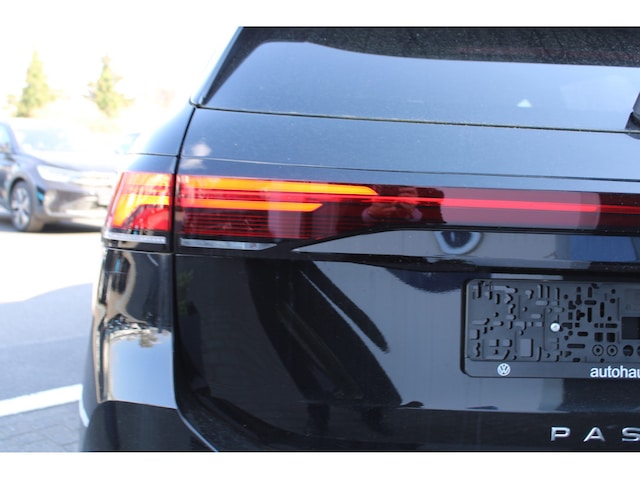 Volkswagen Passat 1.5 eTSI Business Variant