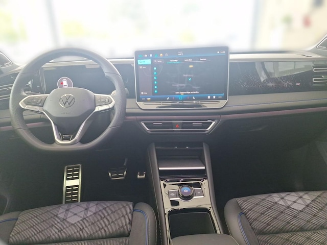 Volkswagen Tiguan 4Motion DSG R-Line