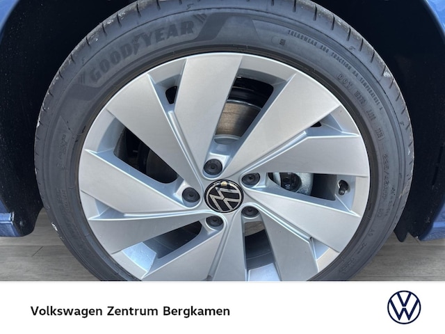 Volkswagen Golf 1.5 eTSI Golf VIII