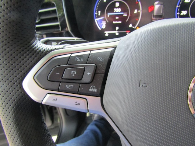 Volkswagen Touareg 3.0 V6 TDI DSG IQ.Drive