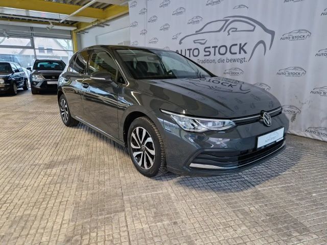 Volkswagen Golf 1.5 TSI