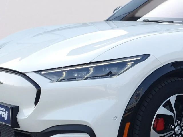 Ford Mustang Mach-E AWD Extended range