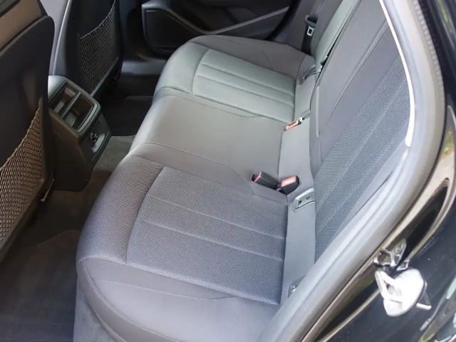 Audi A4 35 TDI Avant S-Tronic