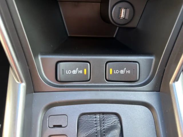 Suzuki S-Cross Hybrid