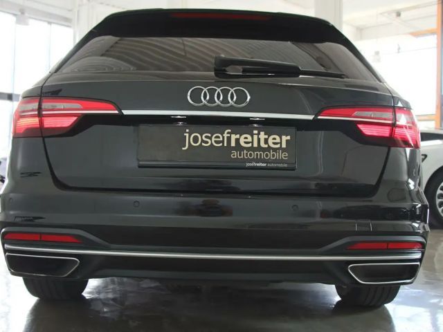 Audi A4 30 TDI Avant S-Tronic