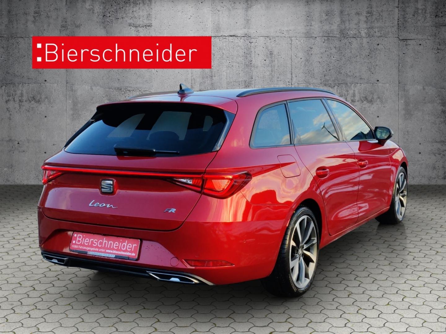 Seat Leon 2.0 TSI DSG FR-lijn Sportstourer