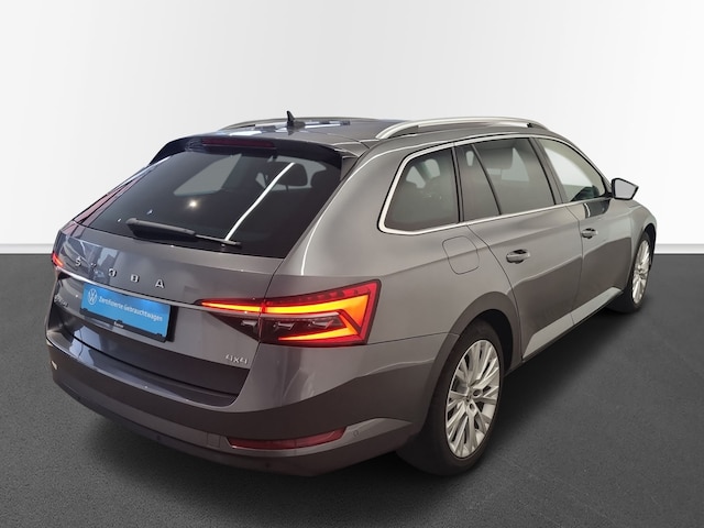 Skoda Superb 4x4 Combi Style Style