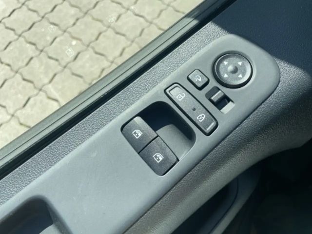 Hyundai Staria Trend