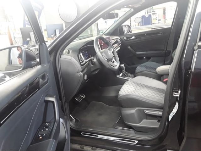 Volkswagen T-Roc 1.5 TSI DSG R-Line