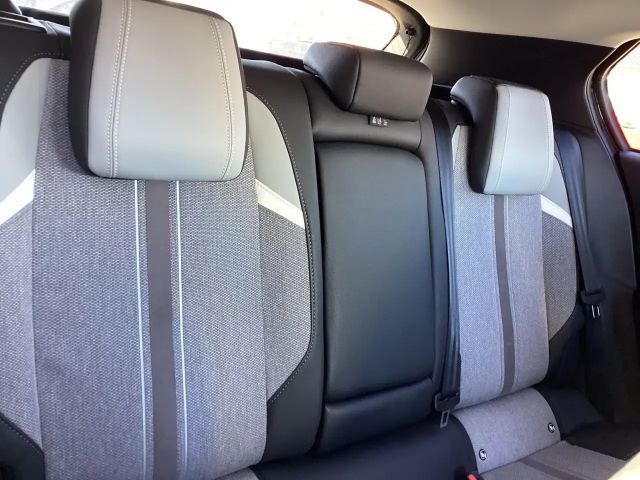 Opel Astra Elegance Hybrid Innovation