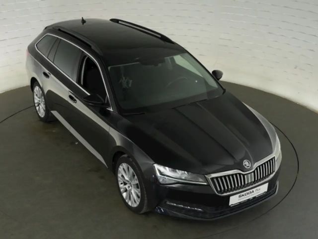 Skoda Superb Ambition Combi