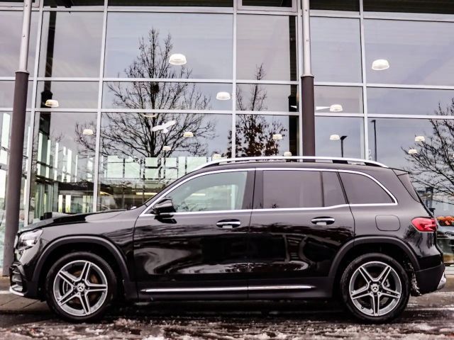 Mercedes-Benz GLB 200 AMG Line