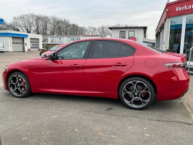 Alfa Romeo Giulia Q4
