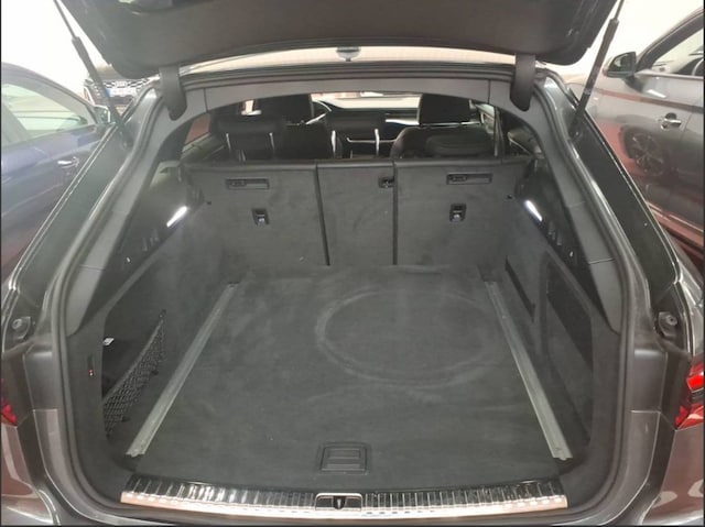 Audi A6 40 TDI Avant Quattro S-Line S-Tronic