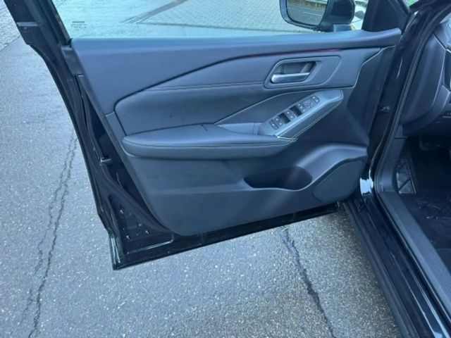 Nissan Qashqai AWD DIG-T N-Connecta