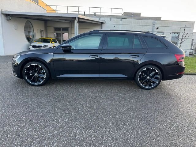Skoda Superb Sportline iV