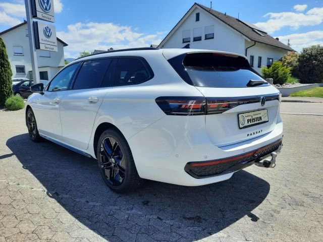Volkswagen Passat 4Motion R-Line Variant