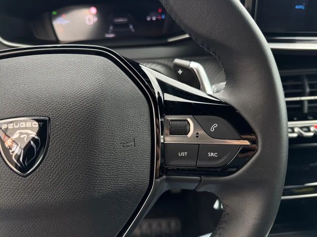 Peugeot 2008 Allure Pack EAT8 PureTech