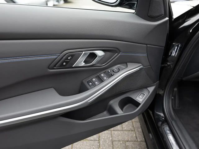 BMW 320 320i M-Sport Touring