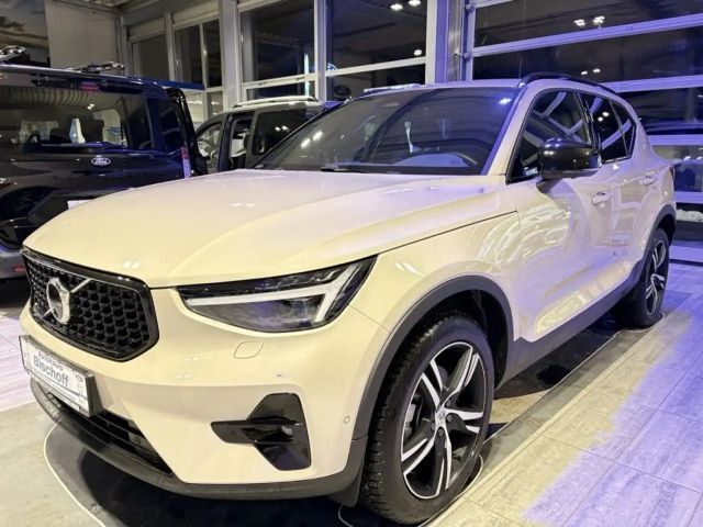 Volvo XC40 Dark Plus