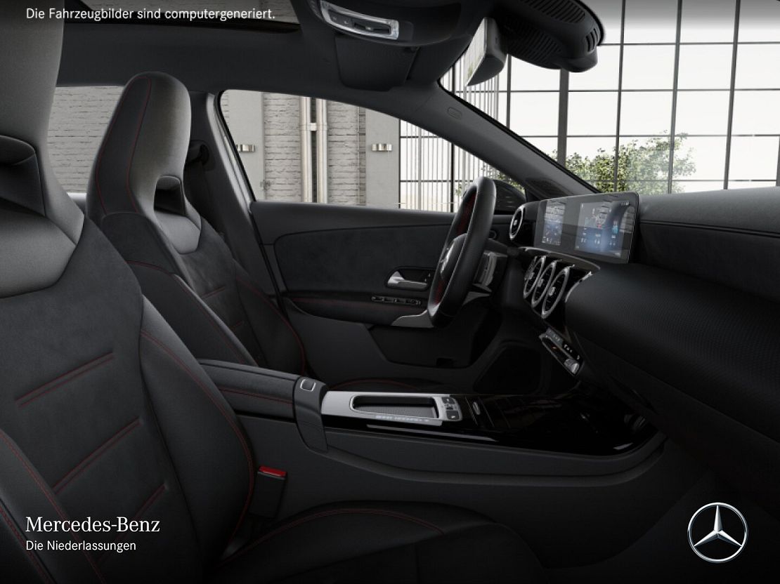 Mercedes-Benz A 220 4MATIC AMG Line