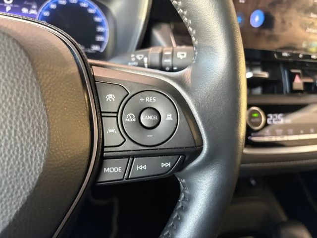 Toyota Corolla Hybride Team D