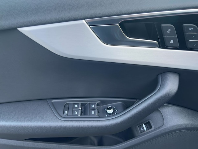 Audi A4 40 TFSI Avant S-Line S-Tronic