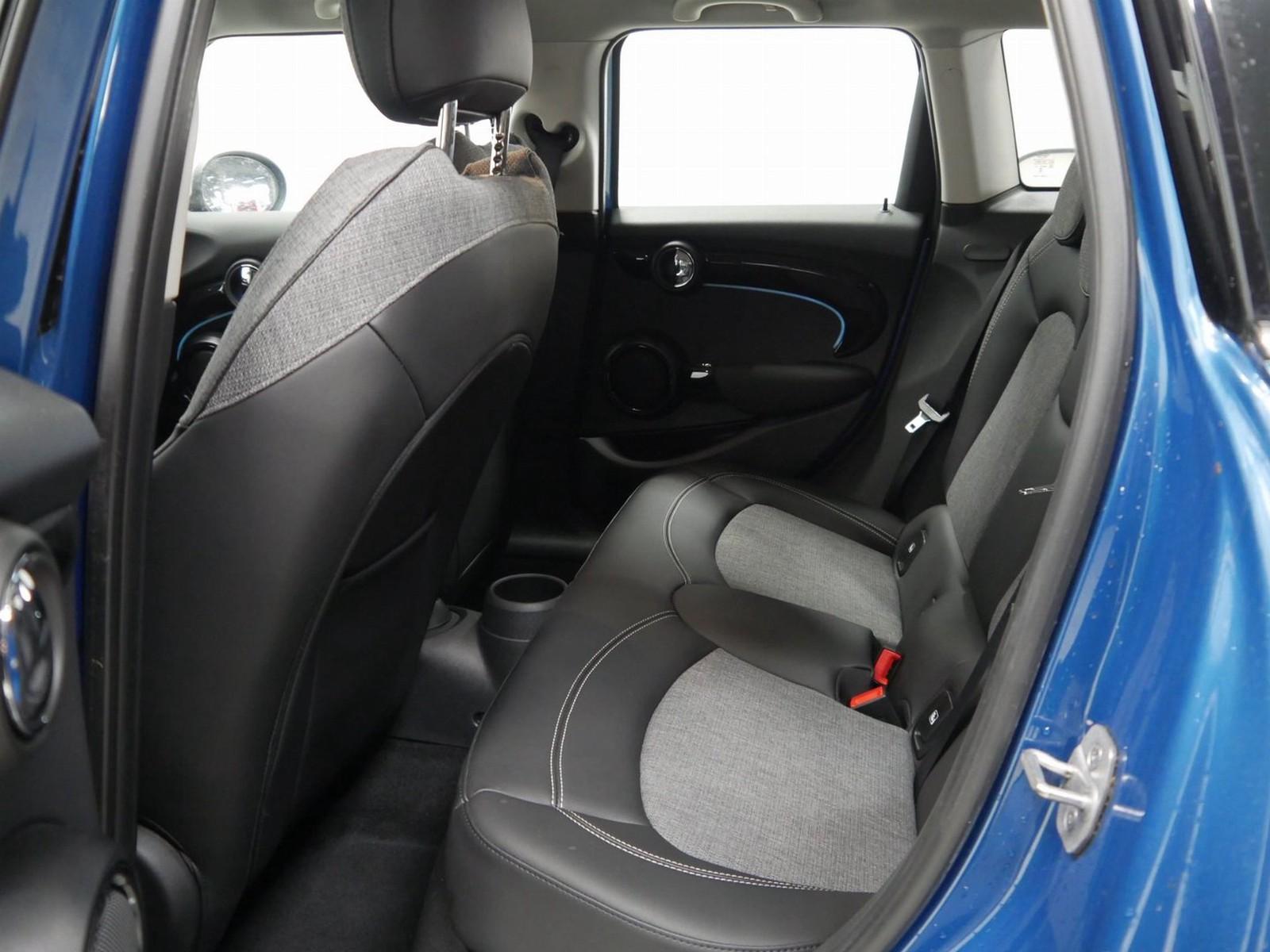 MINI Cooper KOMFORTZUGANG/HEADUP/RFK/NAVI/LED