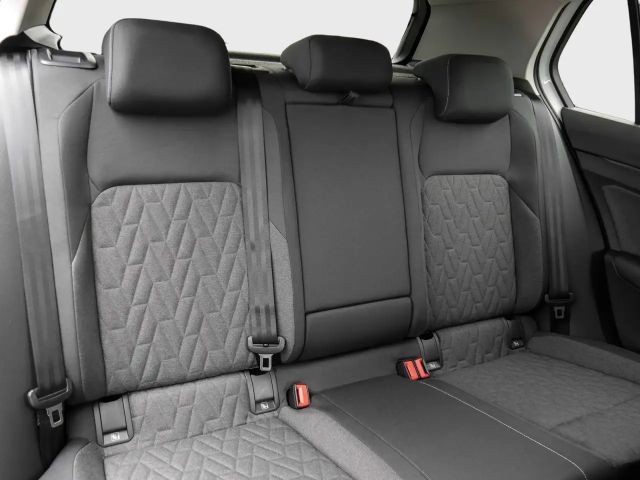 Volkswagen Golf 1.5 TSI Golf VIII Life