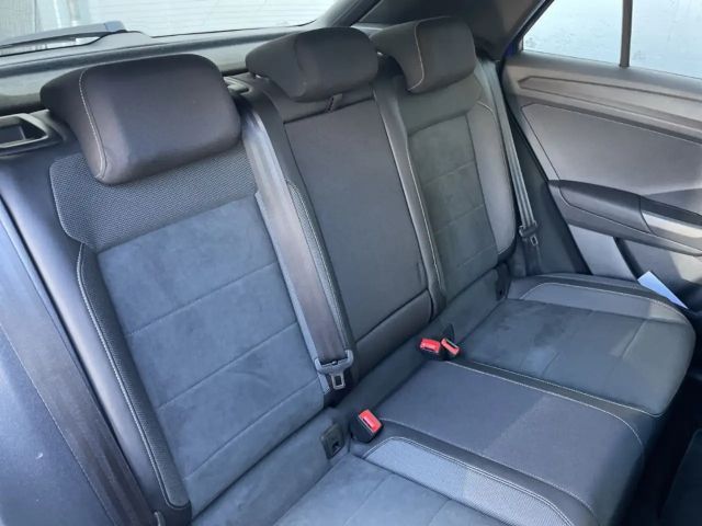 Volkswagen T-Roc DSG R-Line Style