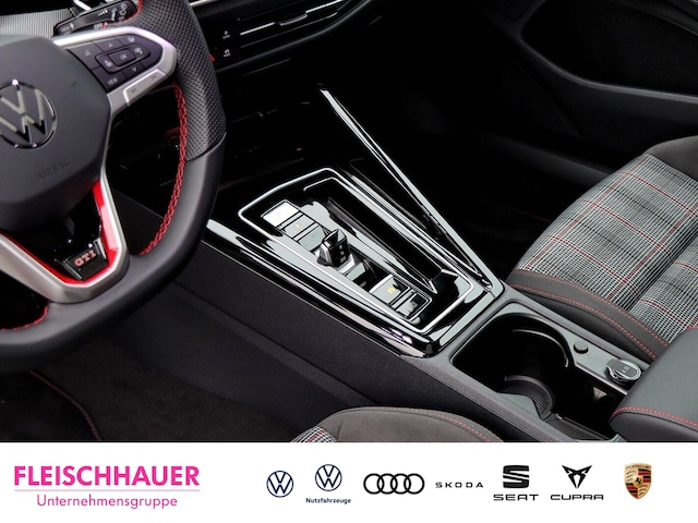Volkswagen Golf 2,0 TSI HUD El. Panodach Navi Digitales Cockpit LED Blendfreies Fernl. Kurvenlicht