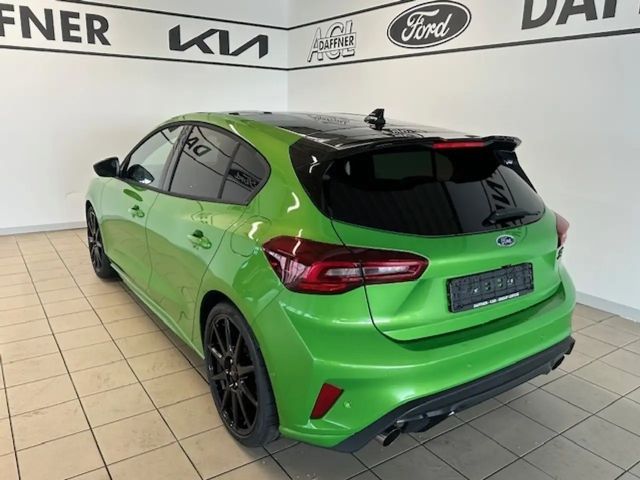 Ford Focus ST Line