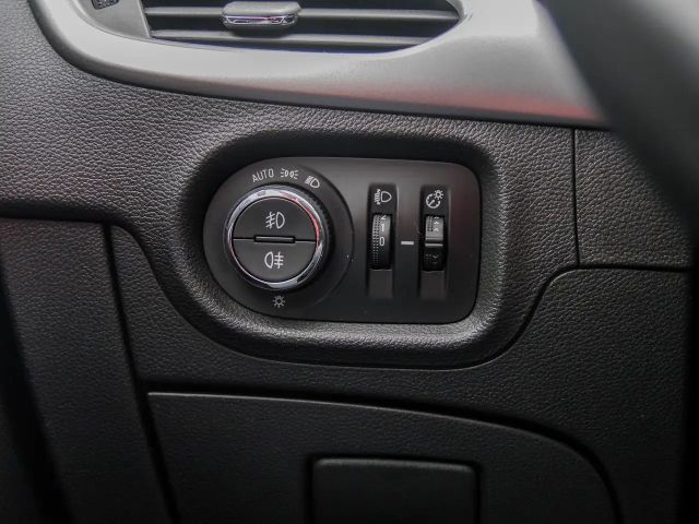 Opel Astra Business Edition Sports Tourer