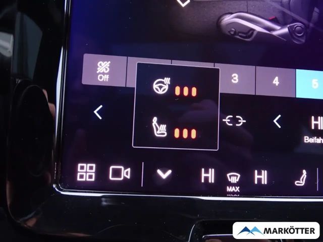 Volvo XC60 AWD R-Design Recharge