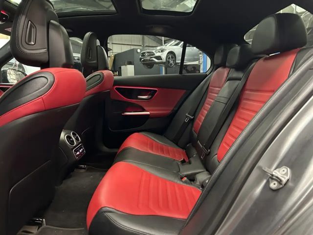 Mercedes-Benz C 300 4MATIC AMG Line Sedan