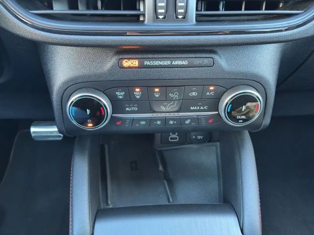 Ford Kuga Plug in Hybrid ST Line X