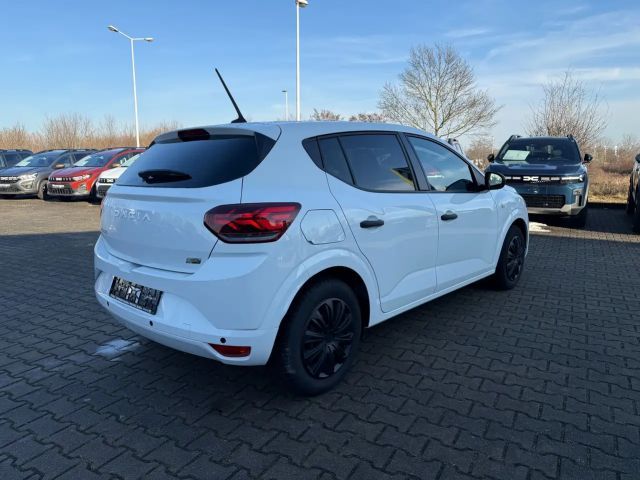 Dacia Sandero Essential