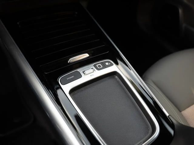 Mercedes-Benz EQA 350 4MATIC