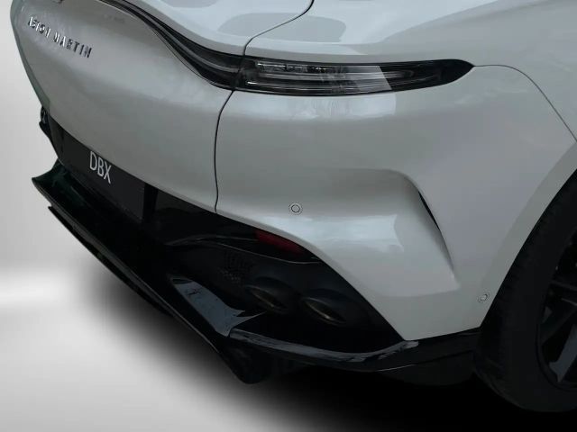 Aston Martin DBX 707 MY25