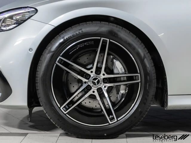 Mercedes-Benz E 200 AMG Line Sedan