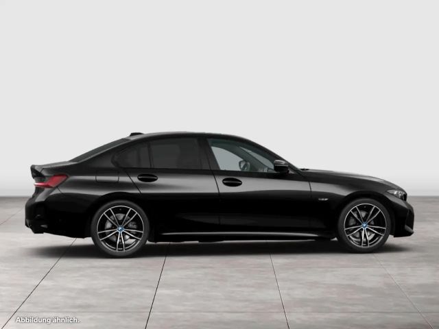 BMW 330 330e M-Sport Sedan