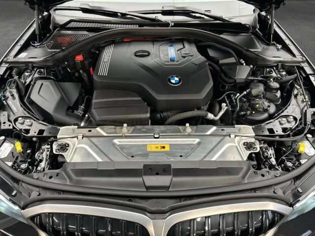 BMW 320 320e Touring