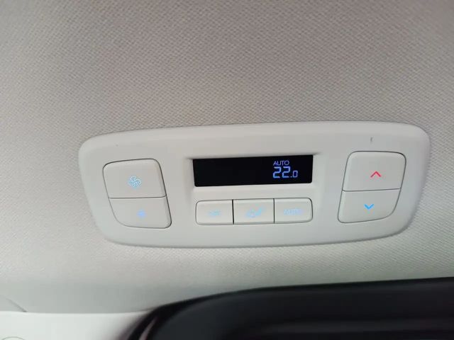 Hyundai Staria Trend